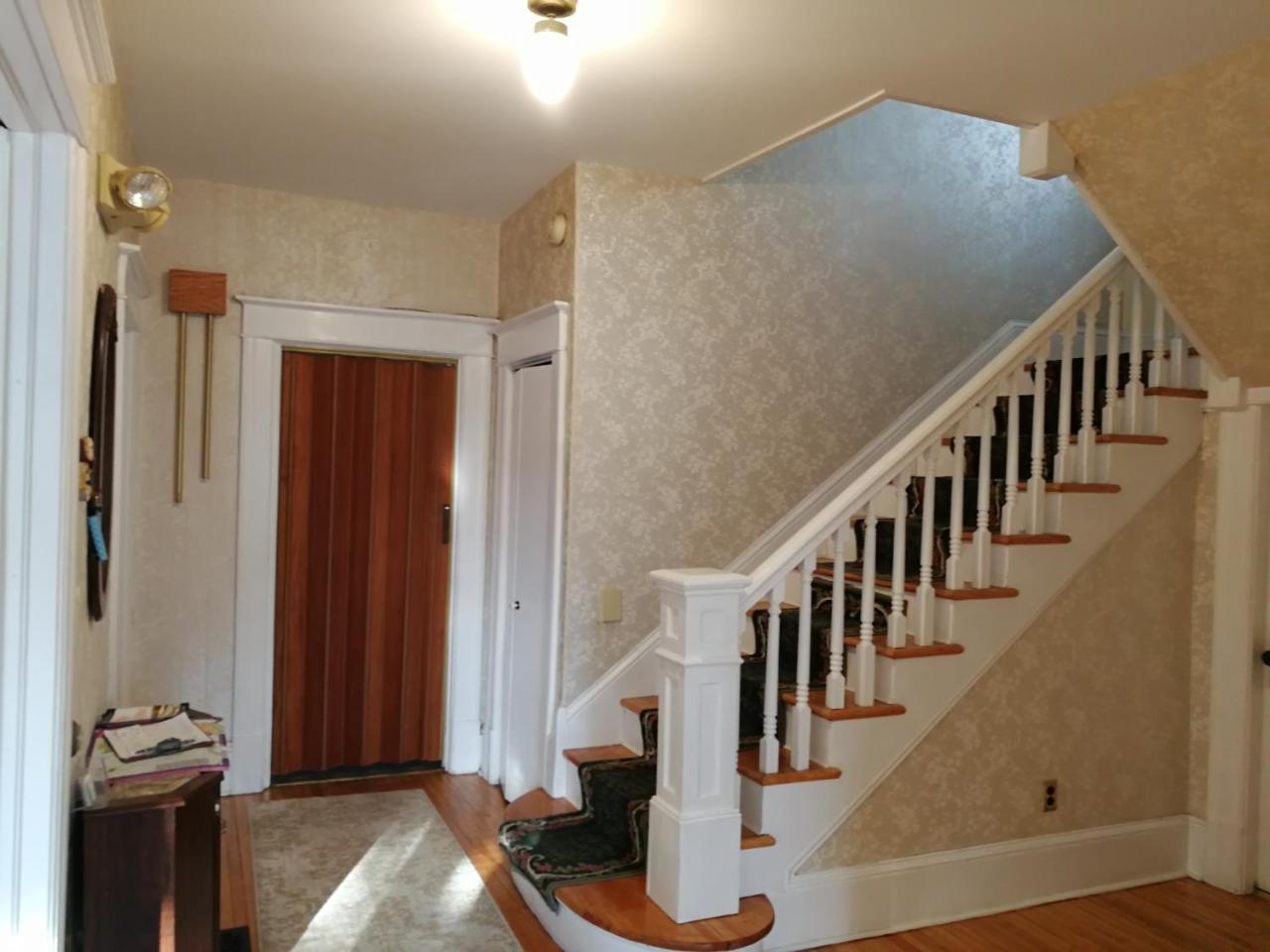Downtown Bed & Breakfast Монктон Екстер'єр фото