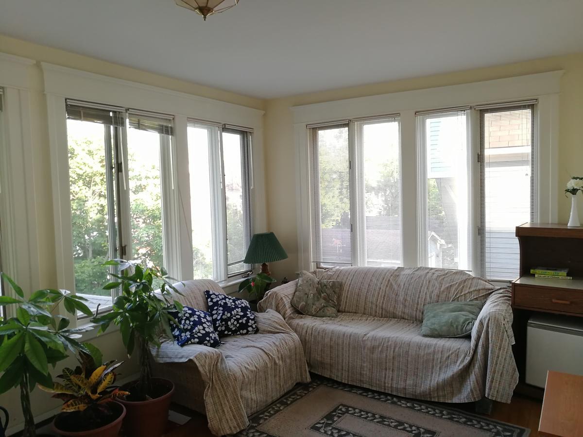Downtown Bed & Breakfast Монктон Екстер'єр фото
